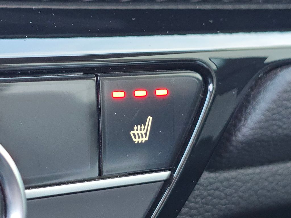 2022 Honda Civic Touring photo 14