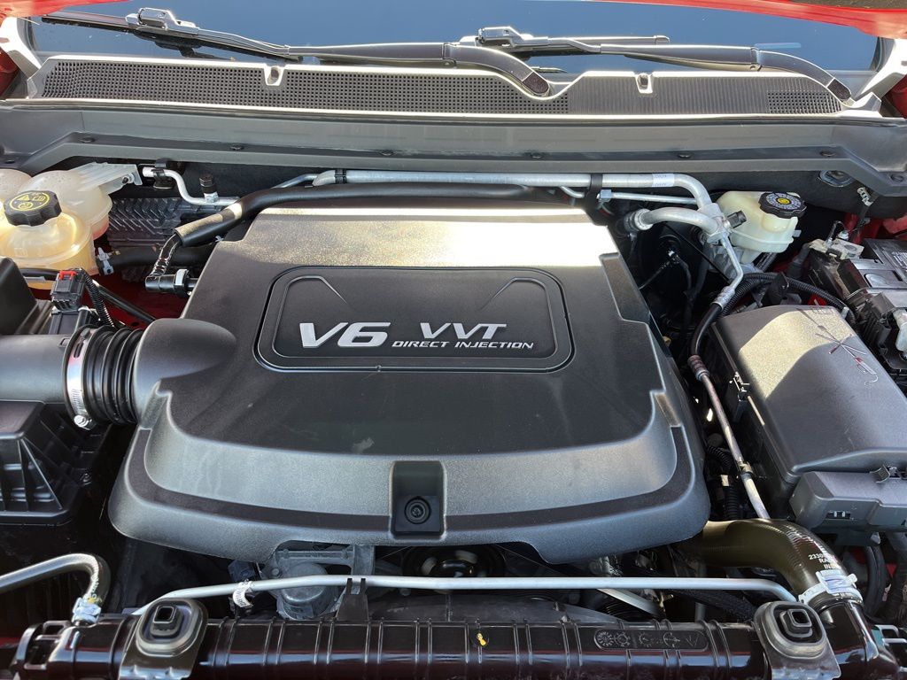 Thumbnail: 2015 Chevrolet Colorado - 12