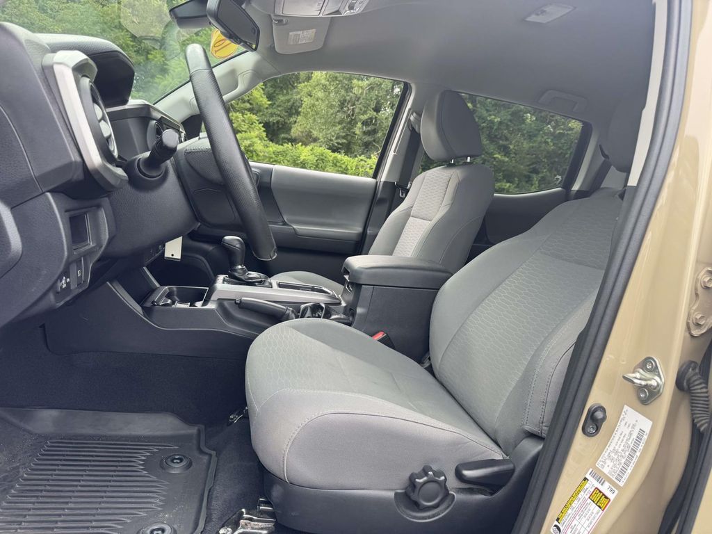 Used 2018 Toyota Tacoma Truck