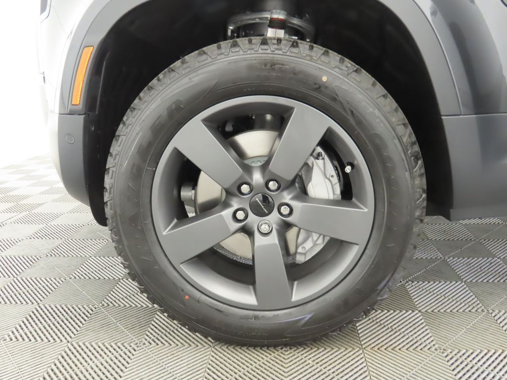 Thumbnail: 2026 Land Rover Defender - 32