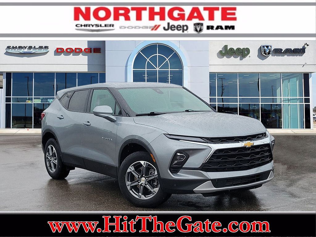 Sterling Gray Metallic 2025 Chevrolet Blazer LT AWD SUV / Crossover 9-Speed Automatic Overdrive