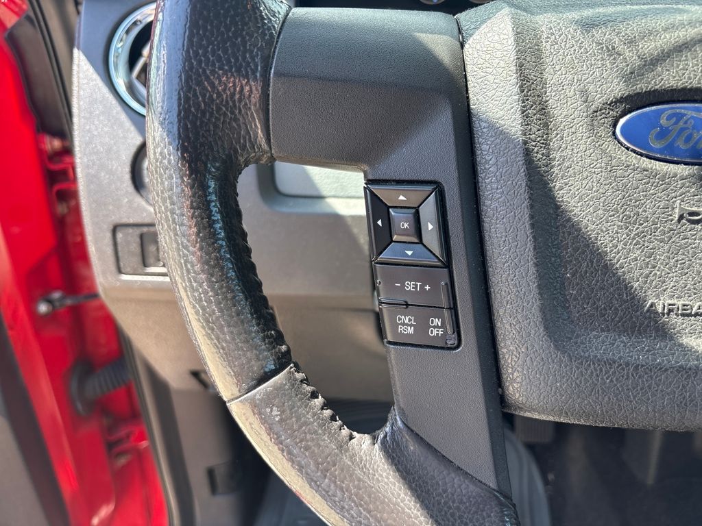 2012 Ford F-150 XLT photo 14