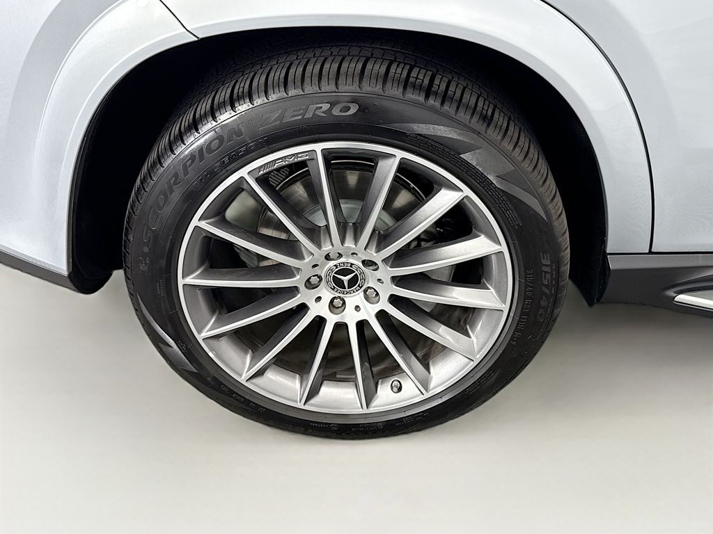 Thumbnail: 2025 Mercedes-Benz GLE - 32