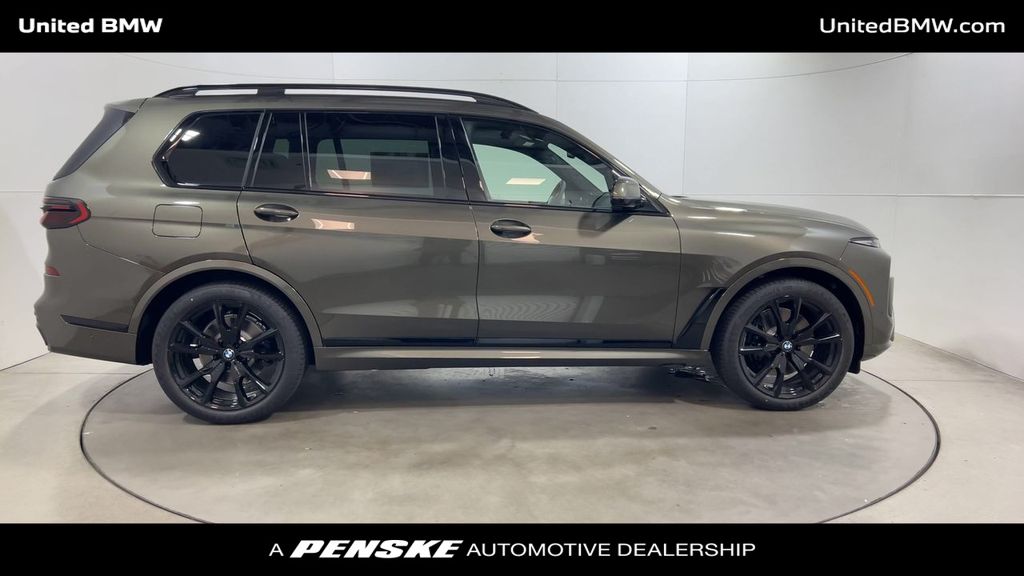 2026 BMW X7 xDrive40i 9