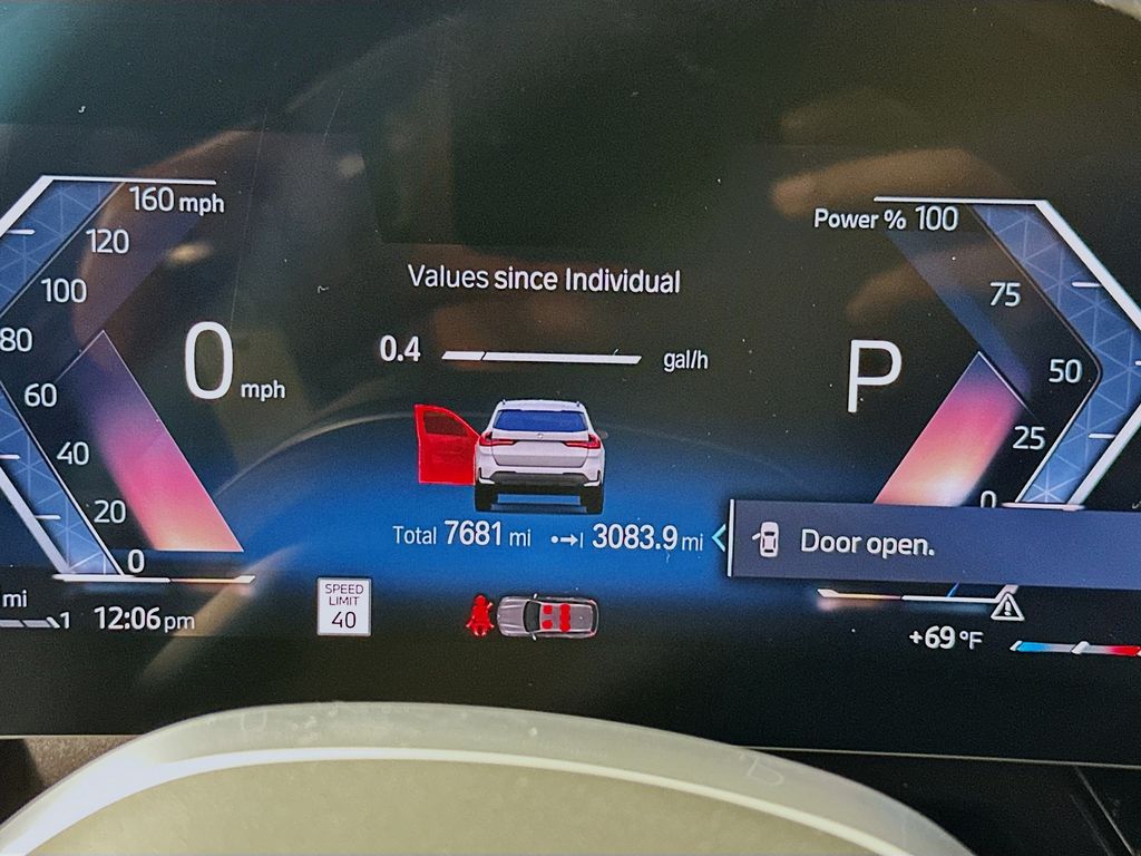 Thumbnail: 2023 BMW X1 - 12