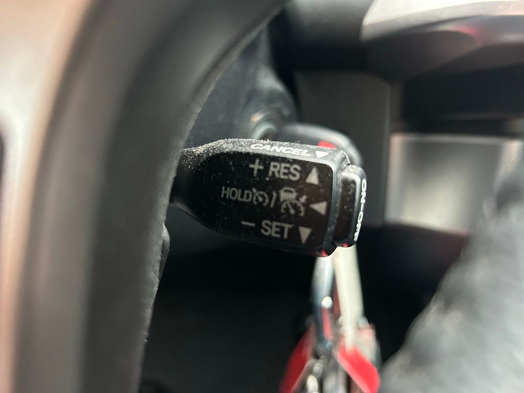 2023 Toyota Tacoma SR5 22