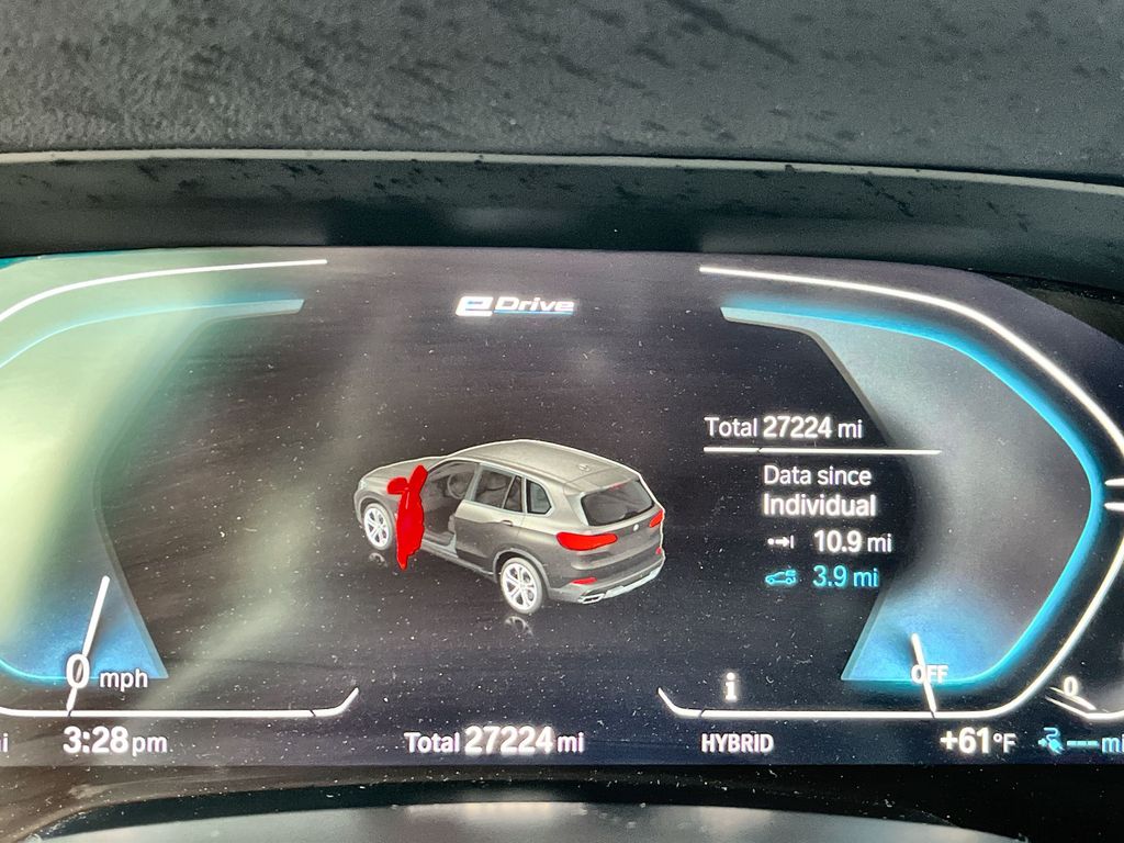 Thumbnail: 2021 BMW X5 - 15