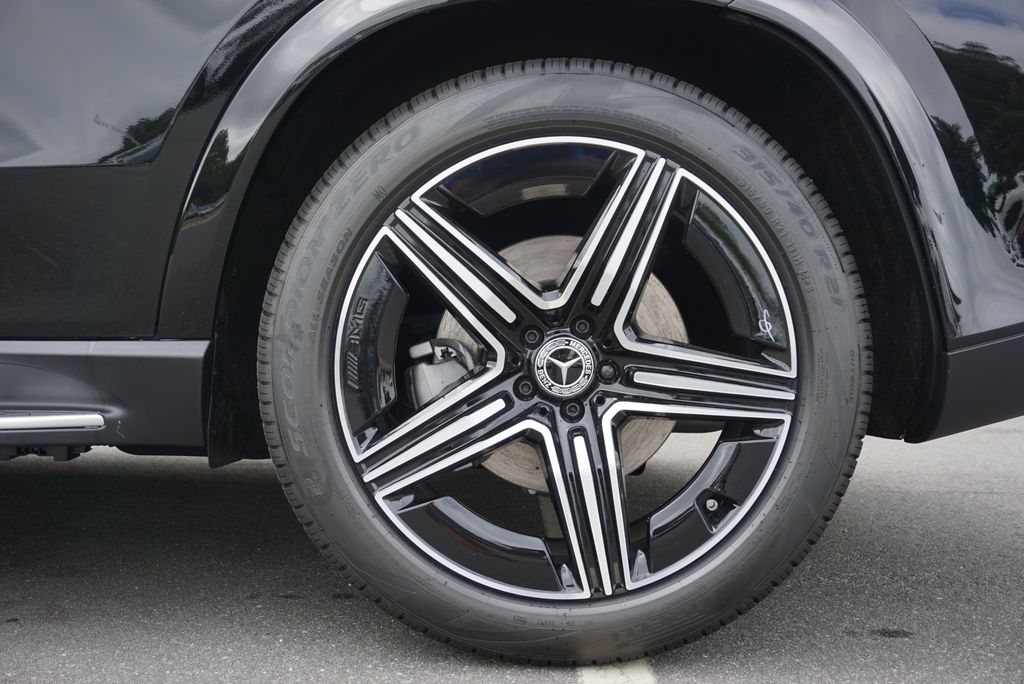Thumbnail: 2026 Mercedes-Benz GLE - 22