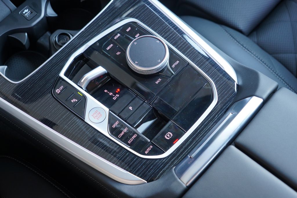 Thumbnail: 2026 BMW X5 - 20