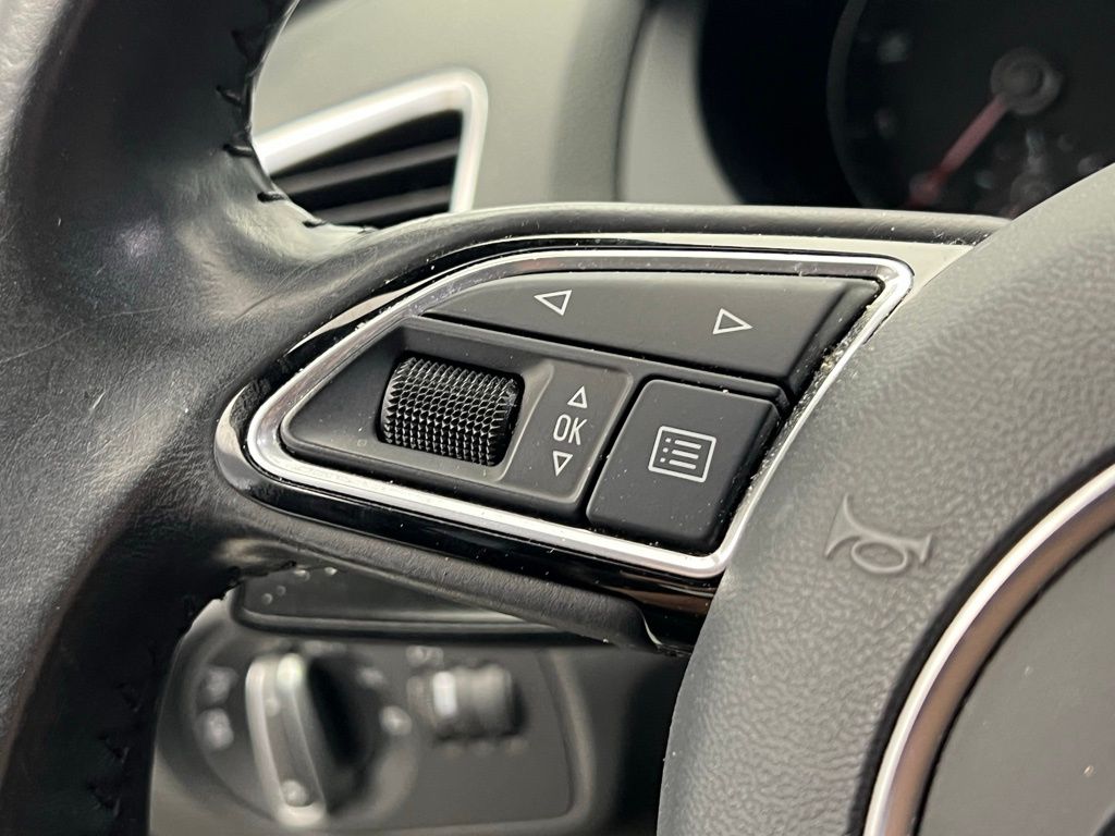 Thumbnail: 2017 Audi Q3 - 18