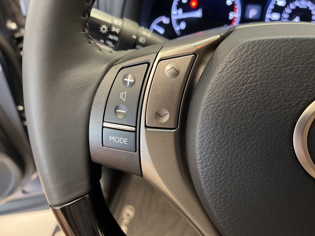 Thumbnail: 2015 Lexus RX - 14