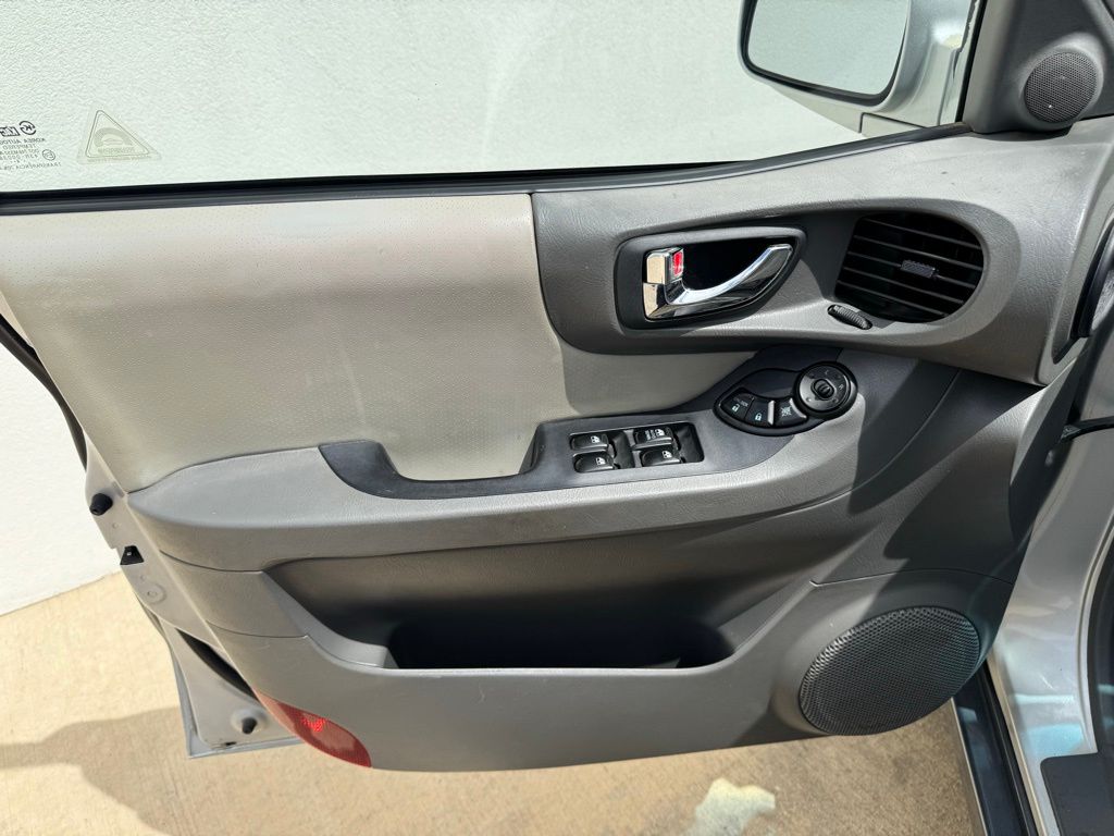 Used Car 2005 Hyundai Santa Fe  Gls For Sale Under $10,000 In Georgetown, Texas