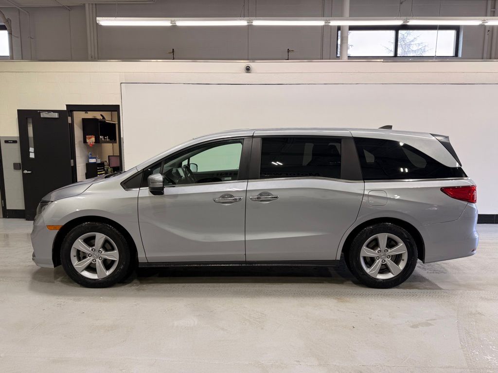 Thumbnail: 2019 Honda Odyssey - 2