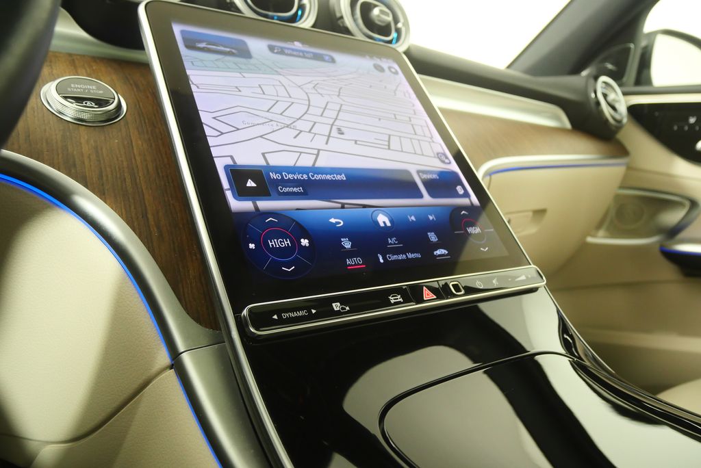 Thumbnail: 2023 Mercedes-Benz C-Class - 24