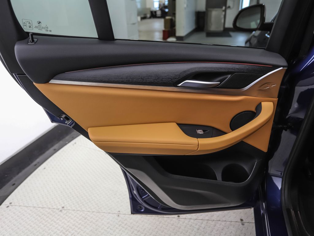 Thumbnail: 2024 BMW X3 - 20