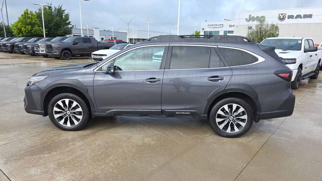 Used 2023 Subaru Outback Limited with VIN 4S4BTAMC8P3106291 for sale in Kansas City