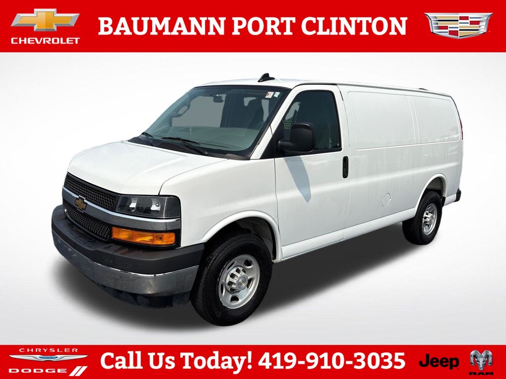 Summit White 2025 Chevrolet Express Cargo Van Rear-Wheel Drive 8-Speed Automatic Overdrive