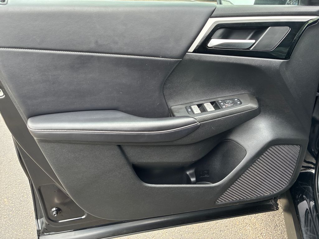2023 Mitsubishi Outlander SE  at Auto Express Mitsubishi