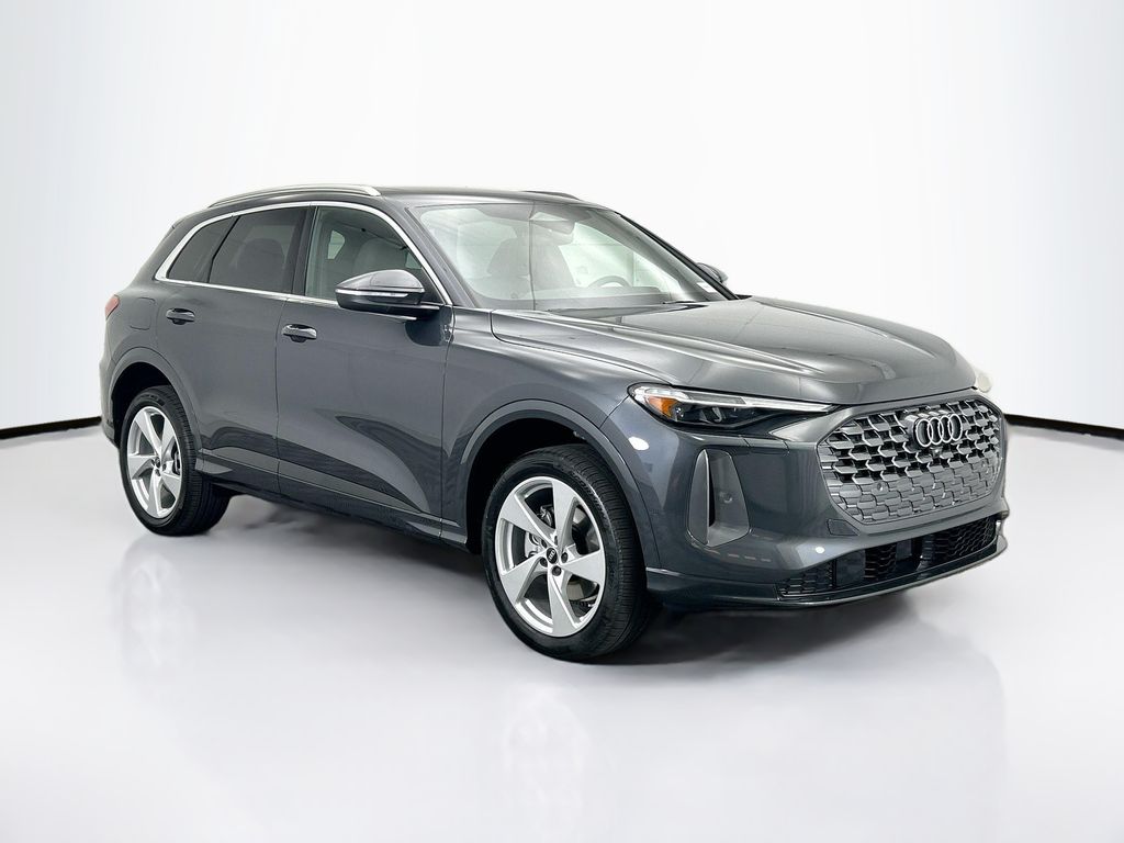 Thumbnail: 2025 Audi Q5 - 3