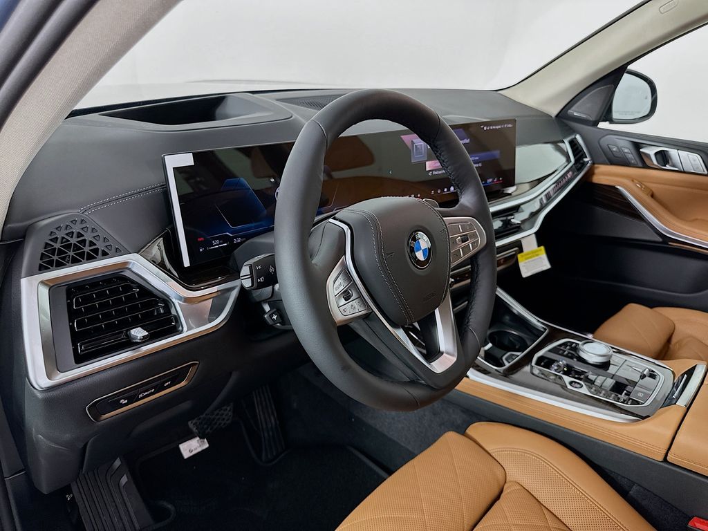 Thumbnail: 2026 BMW X7 - 9