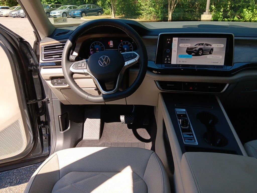 2024 Volkswagen Atlas 2.0T SE 13