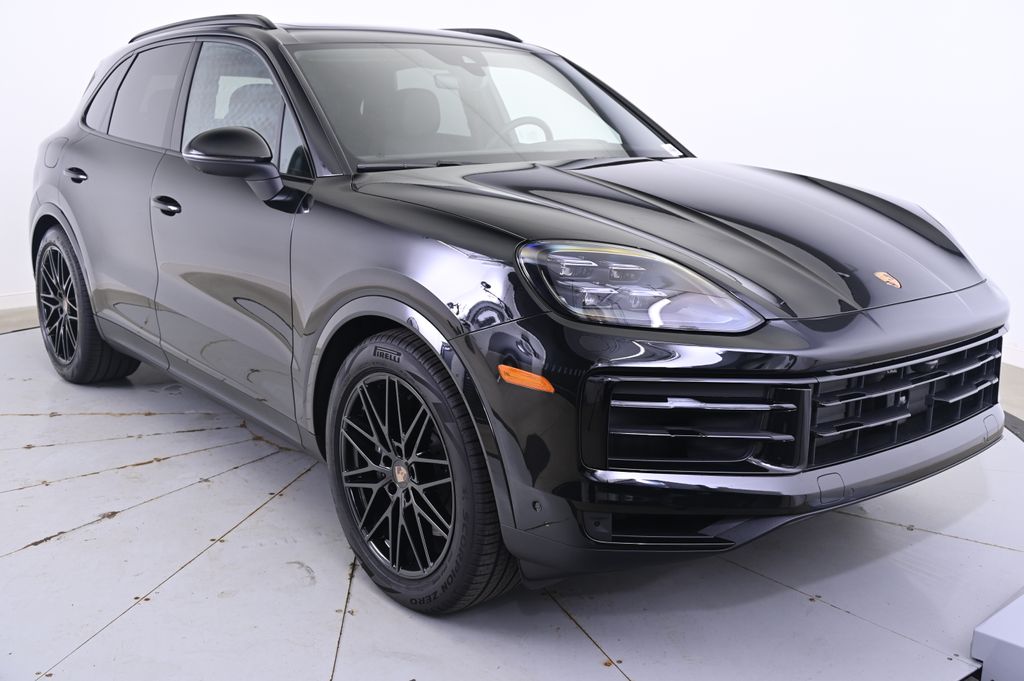 Thumbnail: 2025 Porsche Cayenne - 9