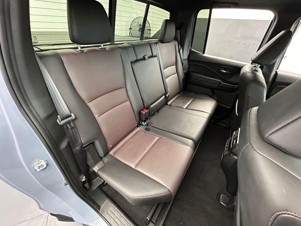 Used 2024 Gray Pearl Honda Black Edition image 42