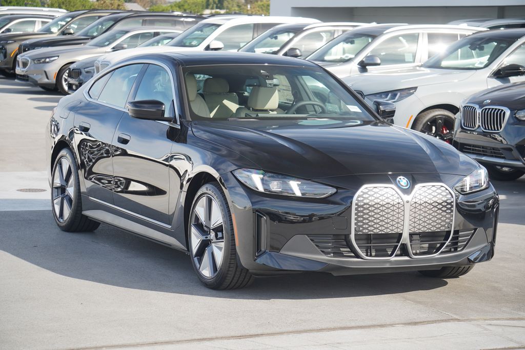 2025 BMW i4 eDrive40 3