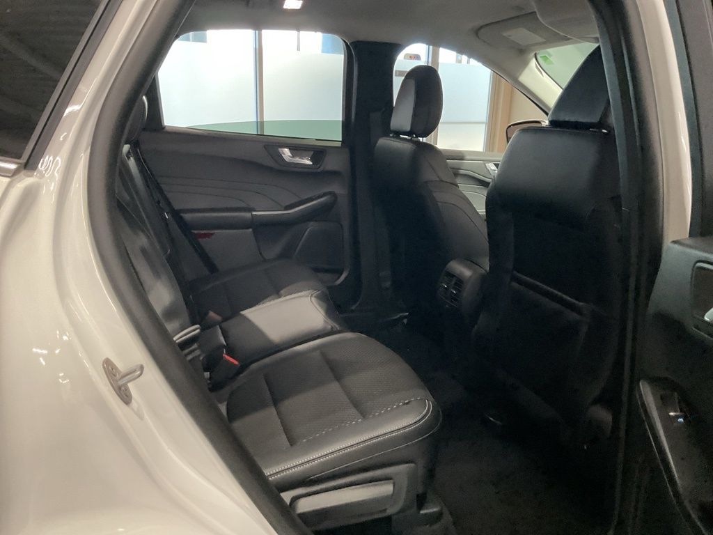 New 2026 White Ford Base image 17