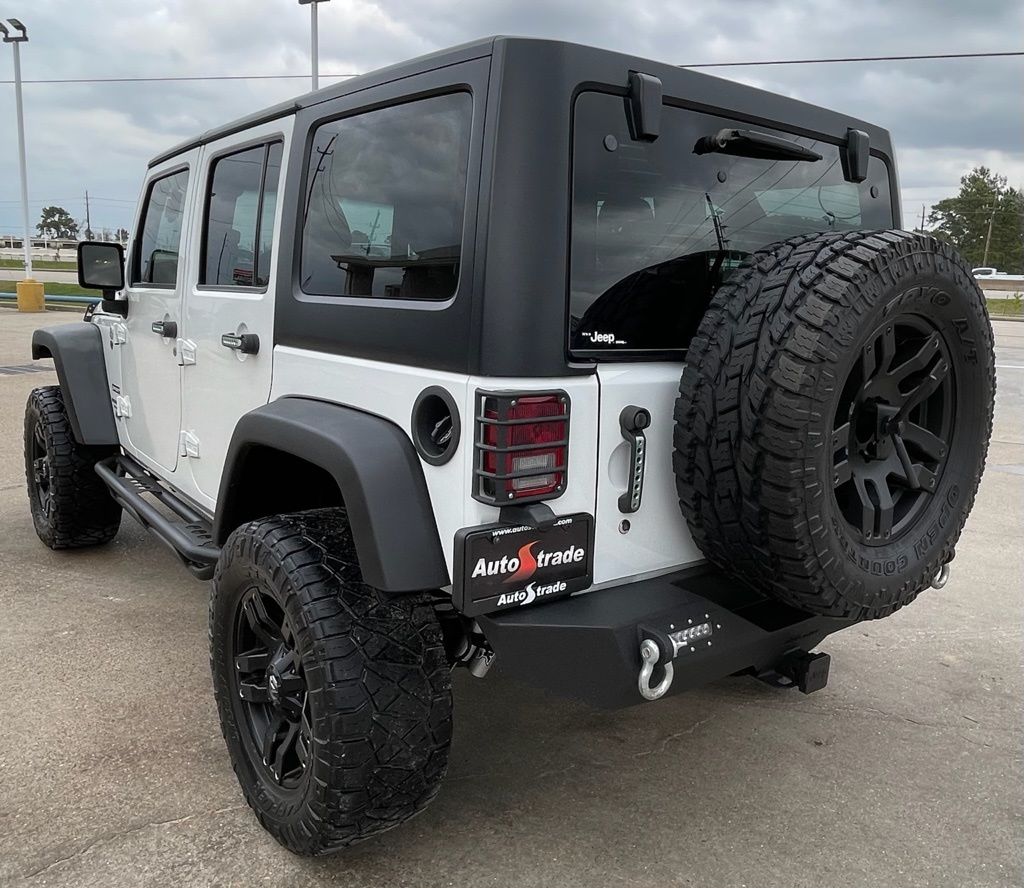 2017 Jeep Wrangler Unlimited Sport - 5