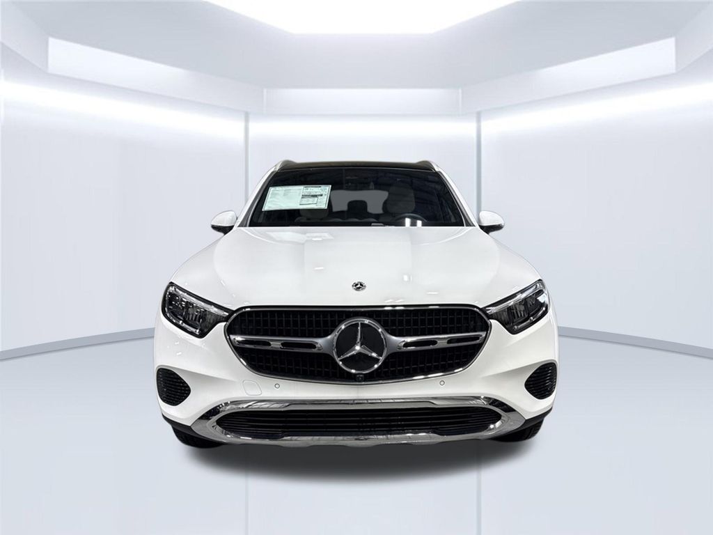 Thumbnail: 2027 Mercedes-Benz GLC - 8