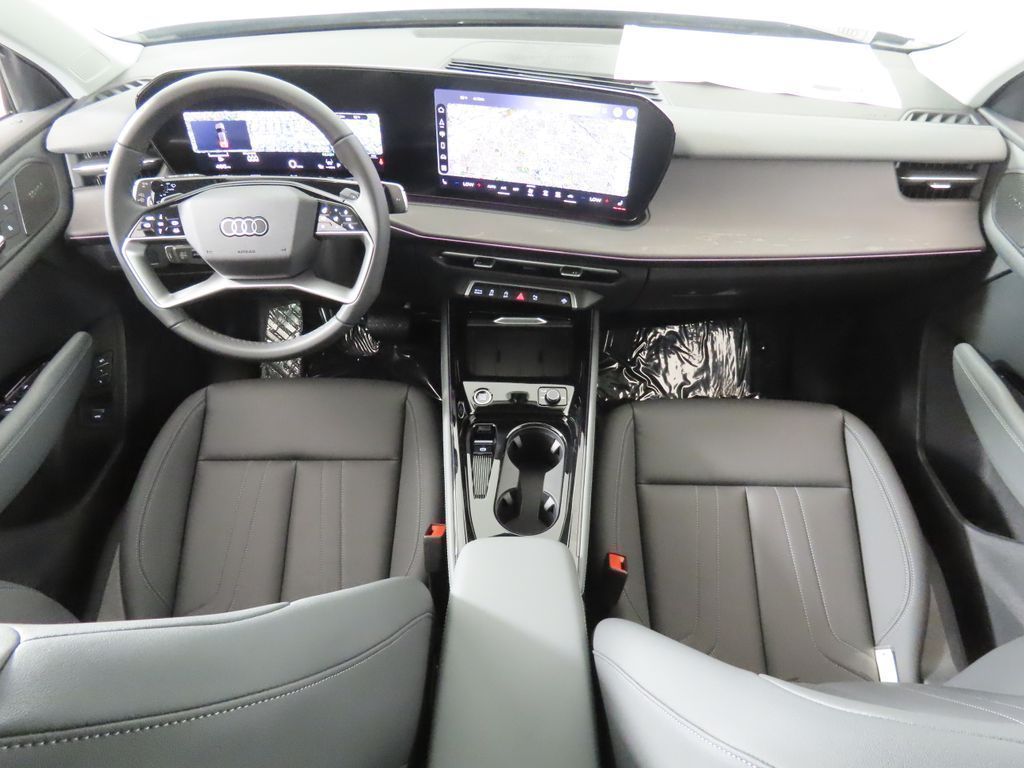 Thumbnail: 2026 Audi Q3 - 12