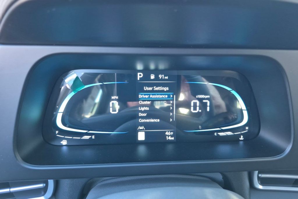New 2026 Gray HYUNDAI SEL Sport Plus image 29