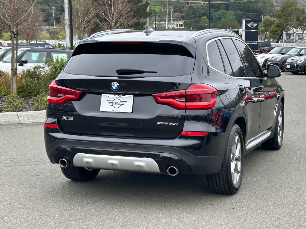 Thumbnail: 2021 BMW X3 - 5