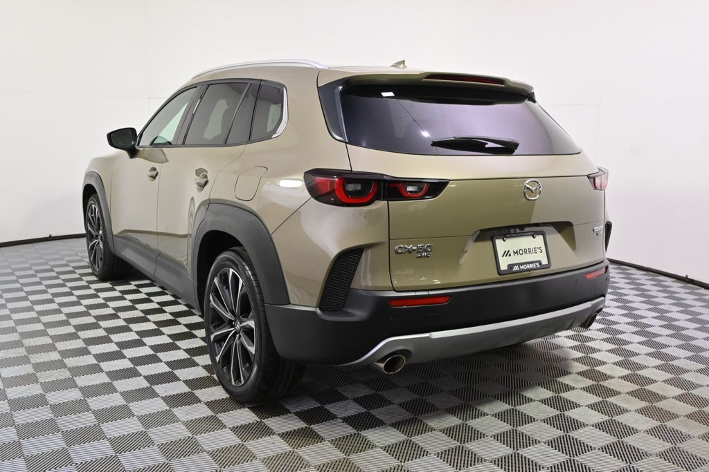 View vehicle photo 4