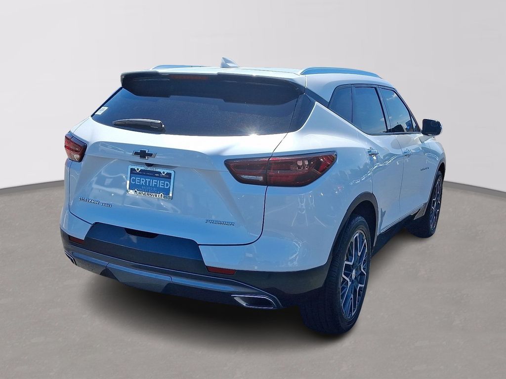 2024 Chevrolet Blazer Premier 6