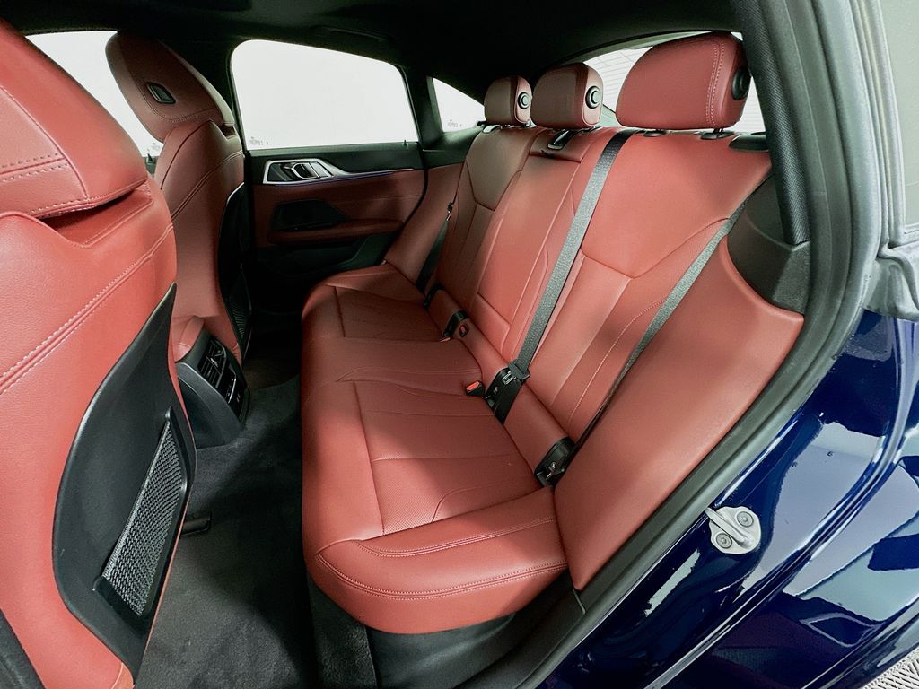 Thumbnail: 2023 BMW i4 - 25