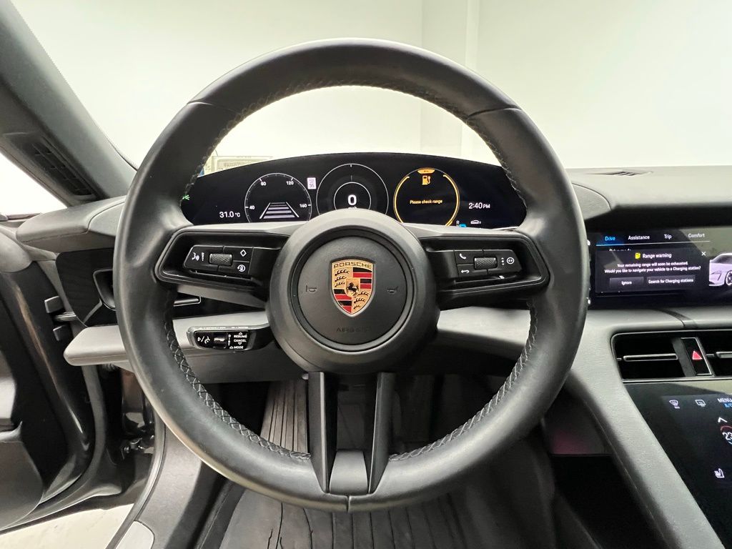 Thumbnail: 2020 Porsche Taycan - 7