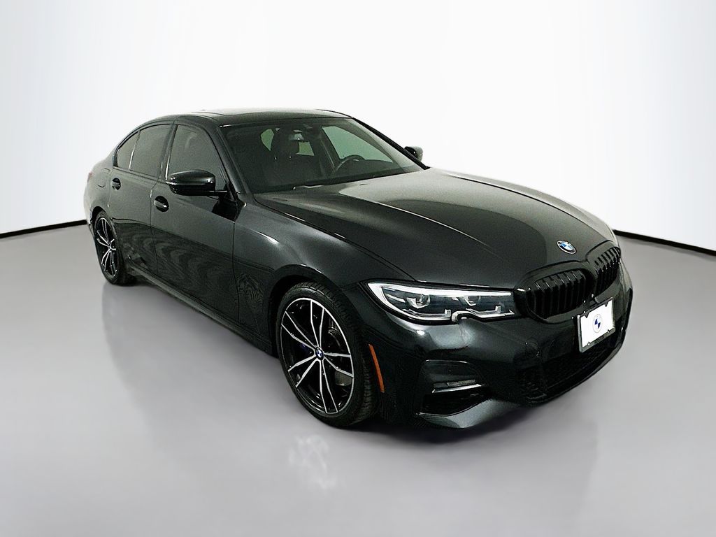 Thumbnail: 2020 BMW 3 Series - 3