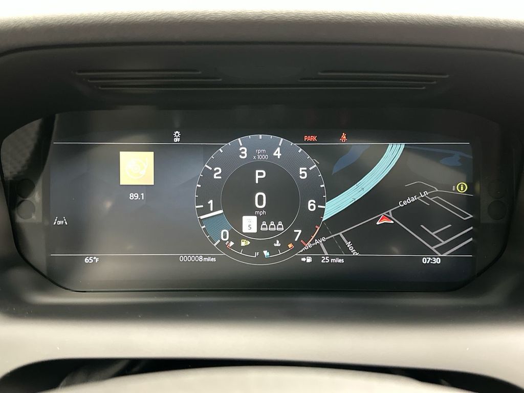 Thumbnail: 2026 Land Rover Discovery Sport - 23