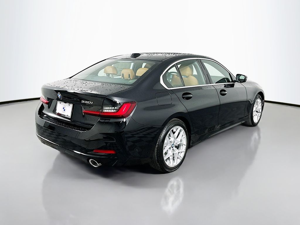 Thumbnail: 2025 BMW 3 Series - 5