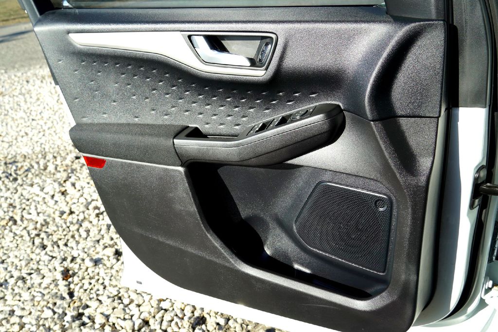 Used Car 2020 Ford Escape  Se For Sale Under $15,000 In Taylor, Texas