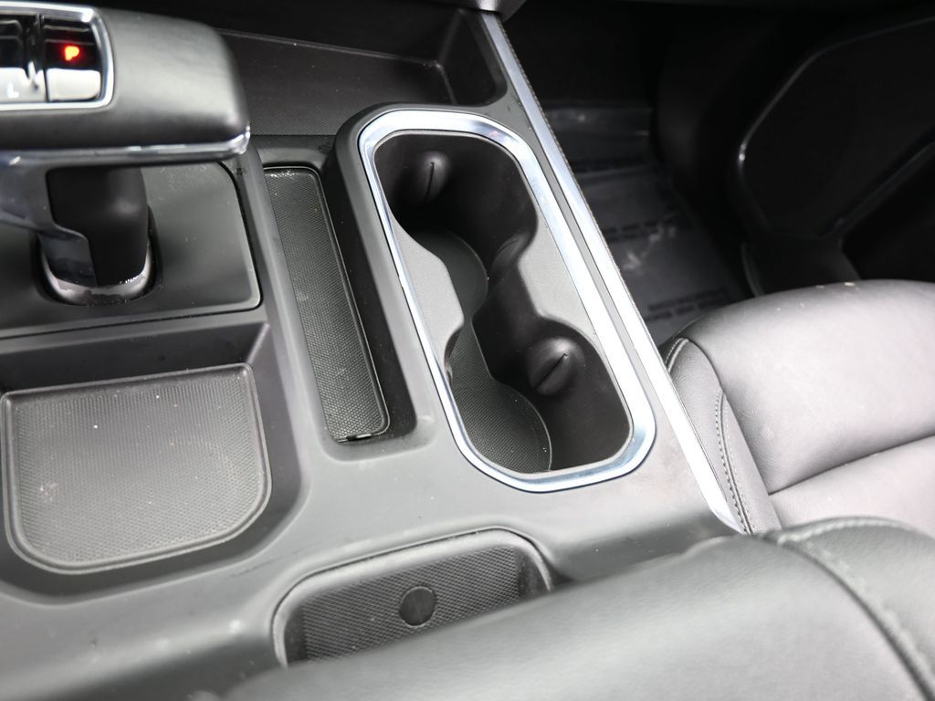 Used 2024 Summit White Chevrolet LT Trail Boss image 32