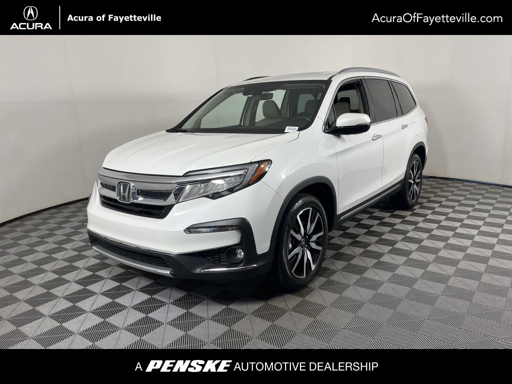 2020 Honda Pilot Touring -
                Fayetteville, AR