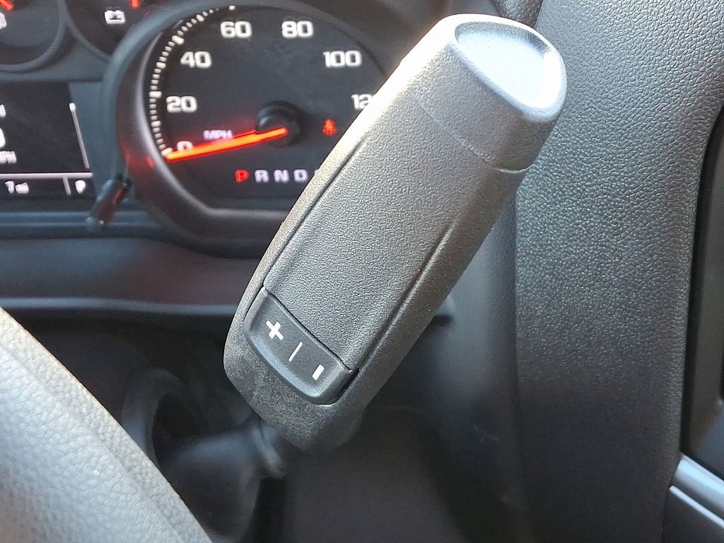 Thumbnail: 2026 Chevrolet Silverado 1500 - 6