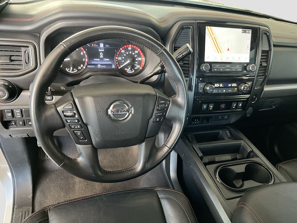 Used 2022 White Nissan PRO-4X image 11