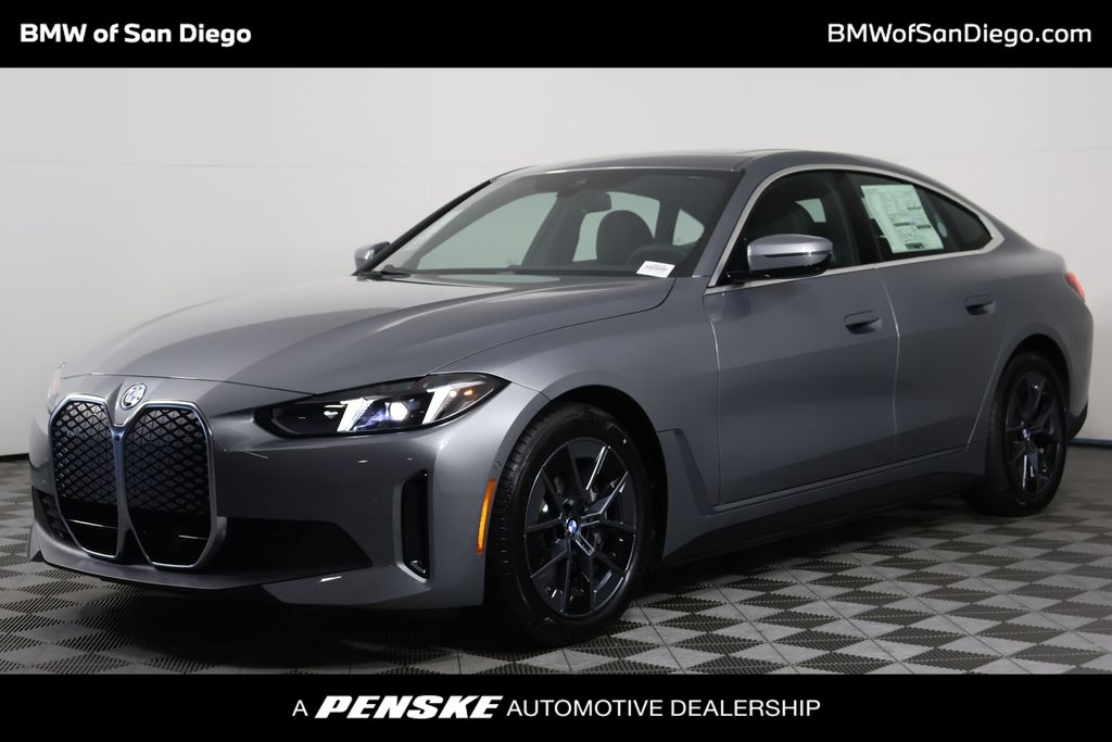 2025 BMW i4 xDrive40 -
                San Diego, CA