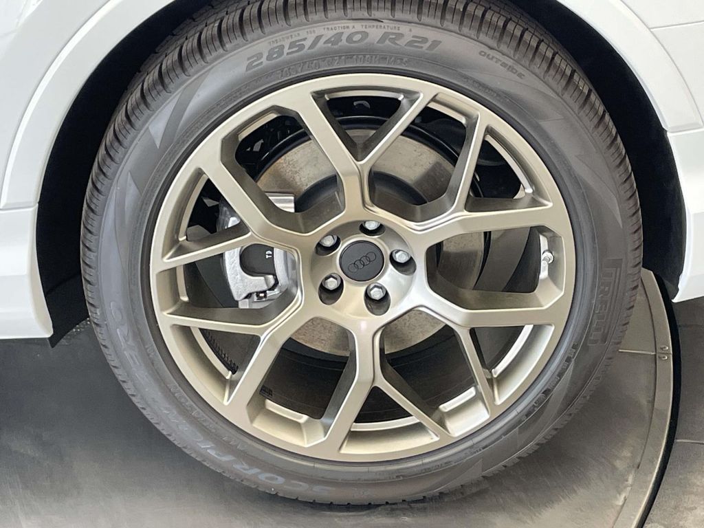 2026 Audi Q7 55 Premium White at Audi Porsche Sewickley