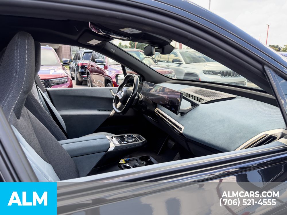 Used 2024 Black BMW xDrive50 image 24