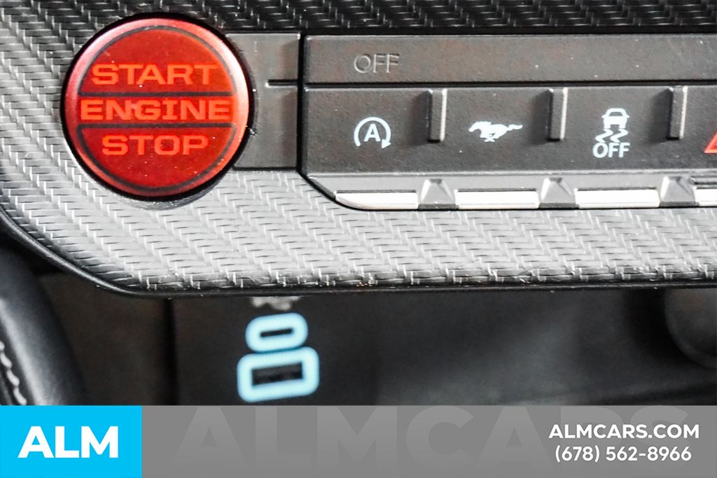 Used 2024 Gray Ford EcoBoost Premium image 27